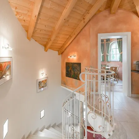 Castelbell Апартаменти